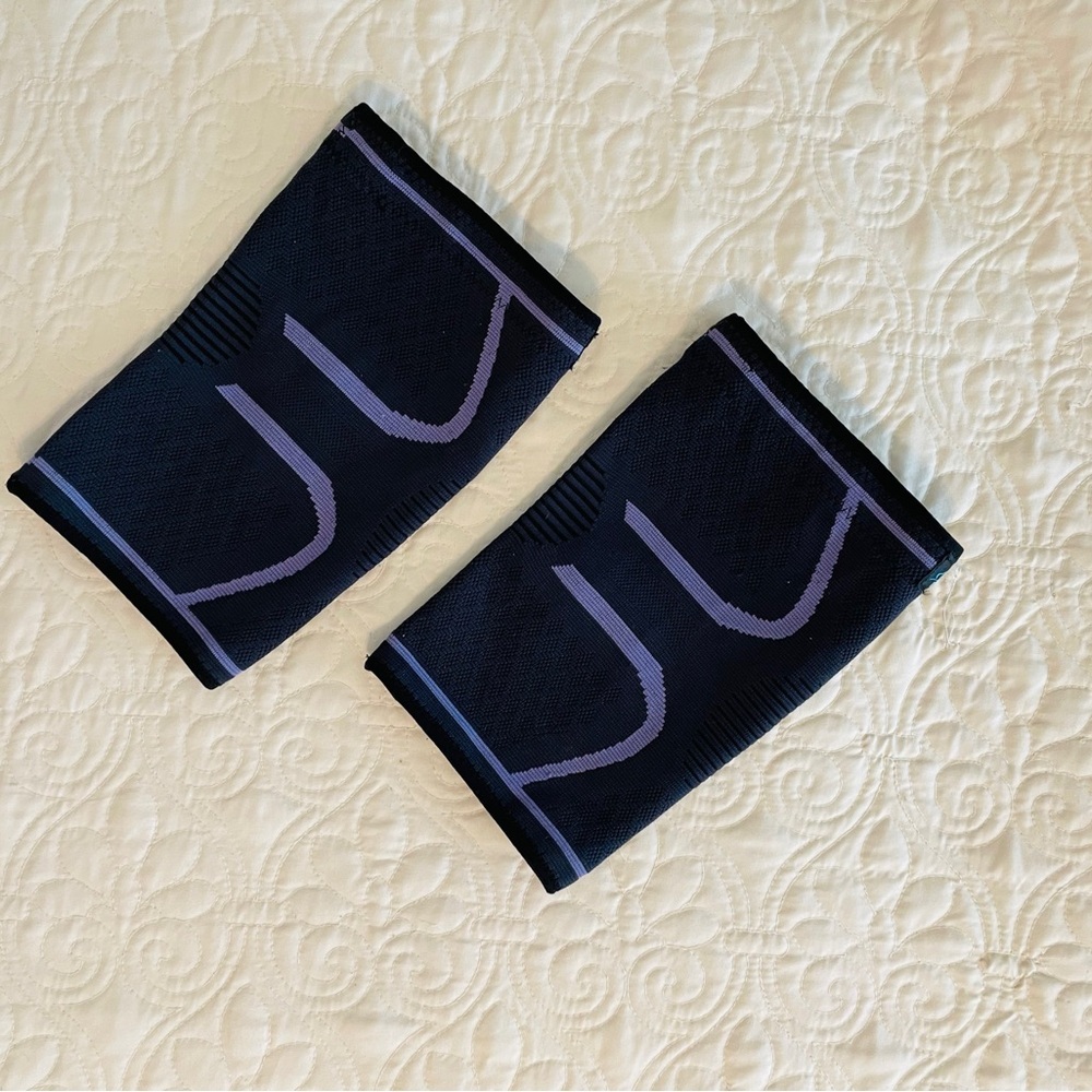 Men's Black Compression Sleeves